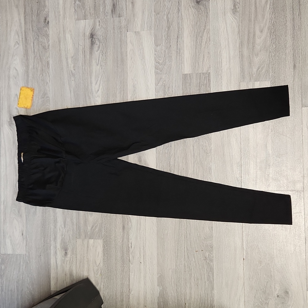 7/$30; NEW, Hybrid and company maternity pants size medium Black